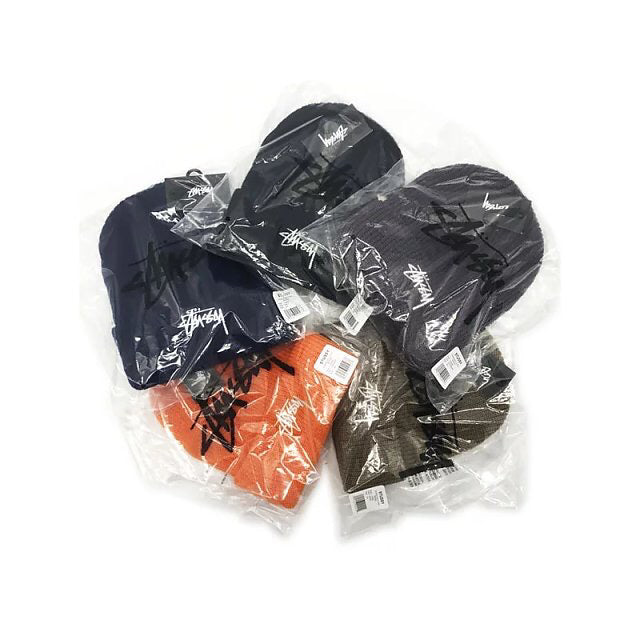 STUSSY 粗針反折毛帽