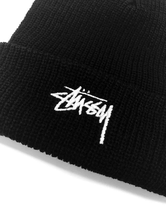 STUSSY 粗針反折毛帽