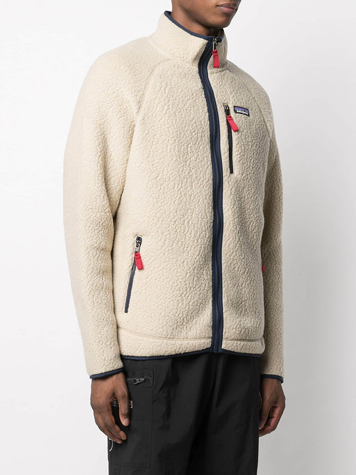 PATAGONIA RETRO PILE LOGO PATCH JACKET 再生羊羔絨夾克