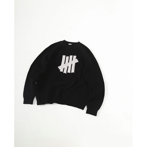 UNDEFEATED 5 Strike Crewneck 撞色線嵌針織衫