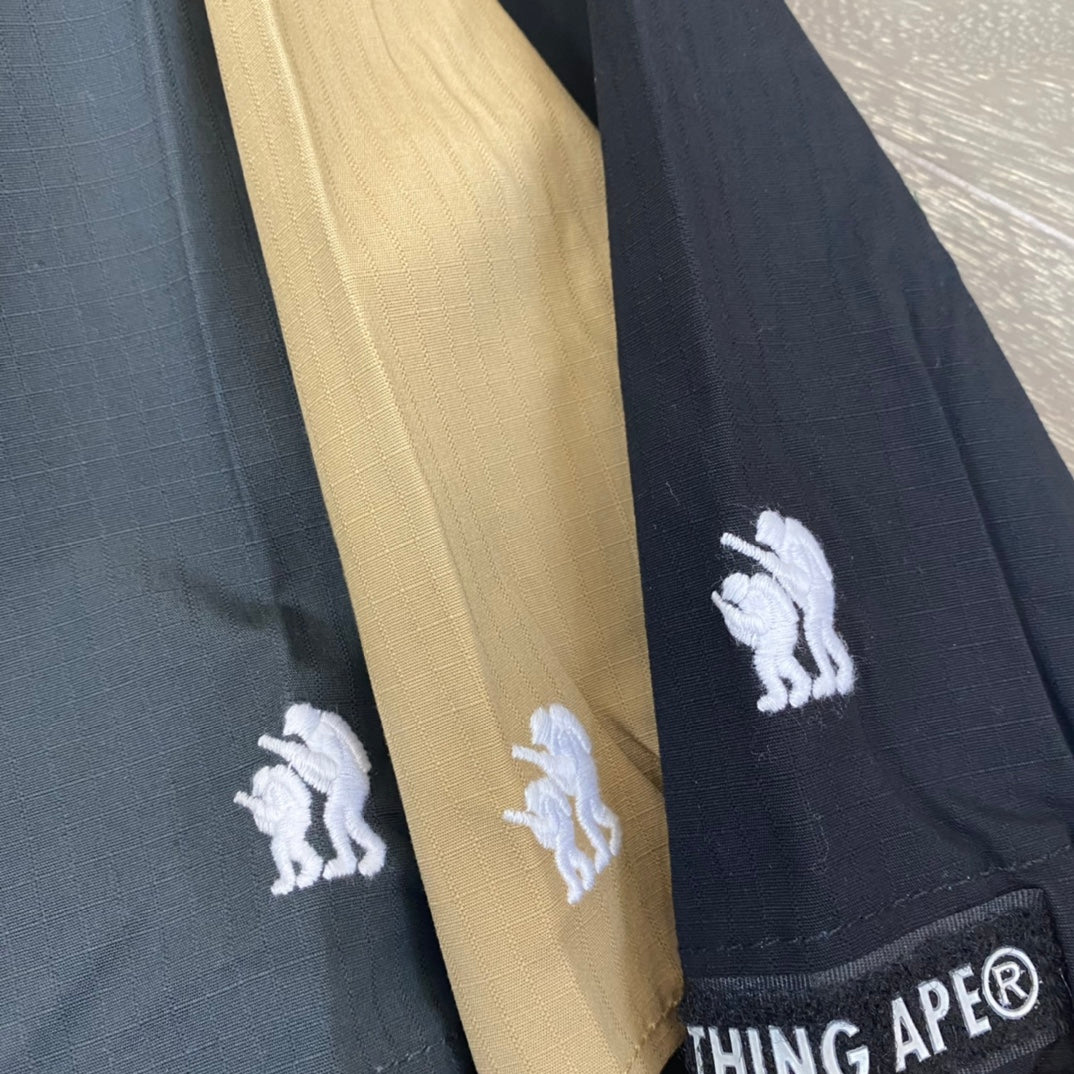 - 全新特價 - AAPE BY *A BATHING APE® MILITATY BOMBER 軍事風口袋機能夾克(卡其M)