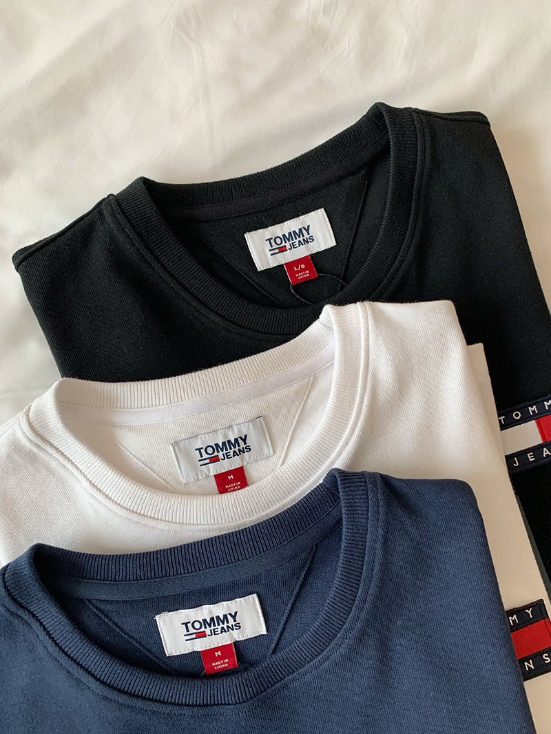 TOMMY JEANS 刺繡LOGO純色短袖上衣