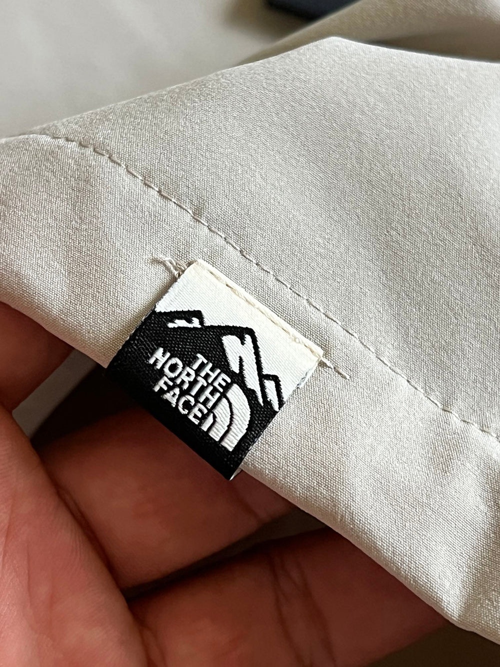 The North Face Camper Jacket 北臉防潑水雙口袋防風外套 NJ3BP06