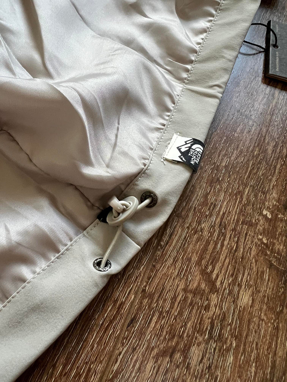 The North Face Camper Jacket 北臉防潑水雙口袋防風外套 NJ3BP06