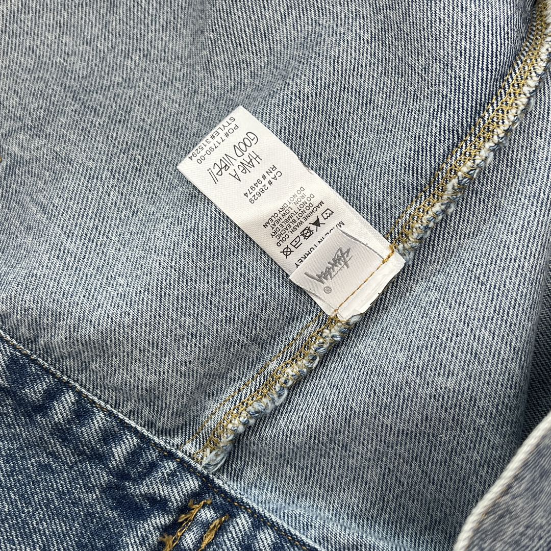 STUSSY x DVN 聯名手繪塗鴉水洗牛仔外套