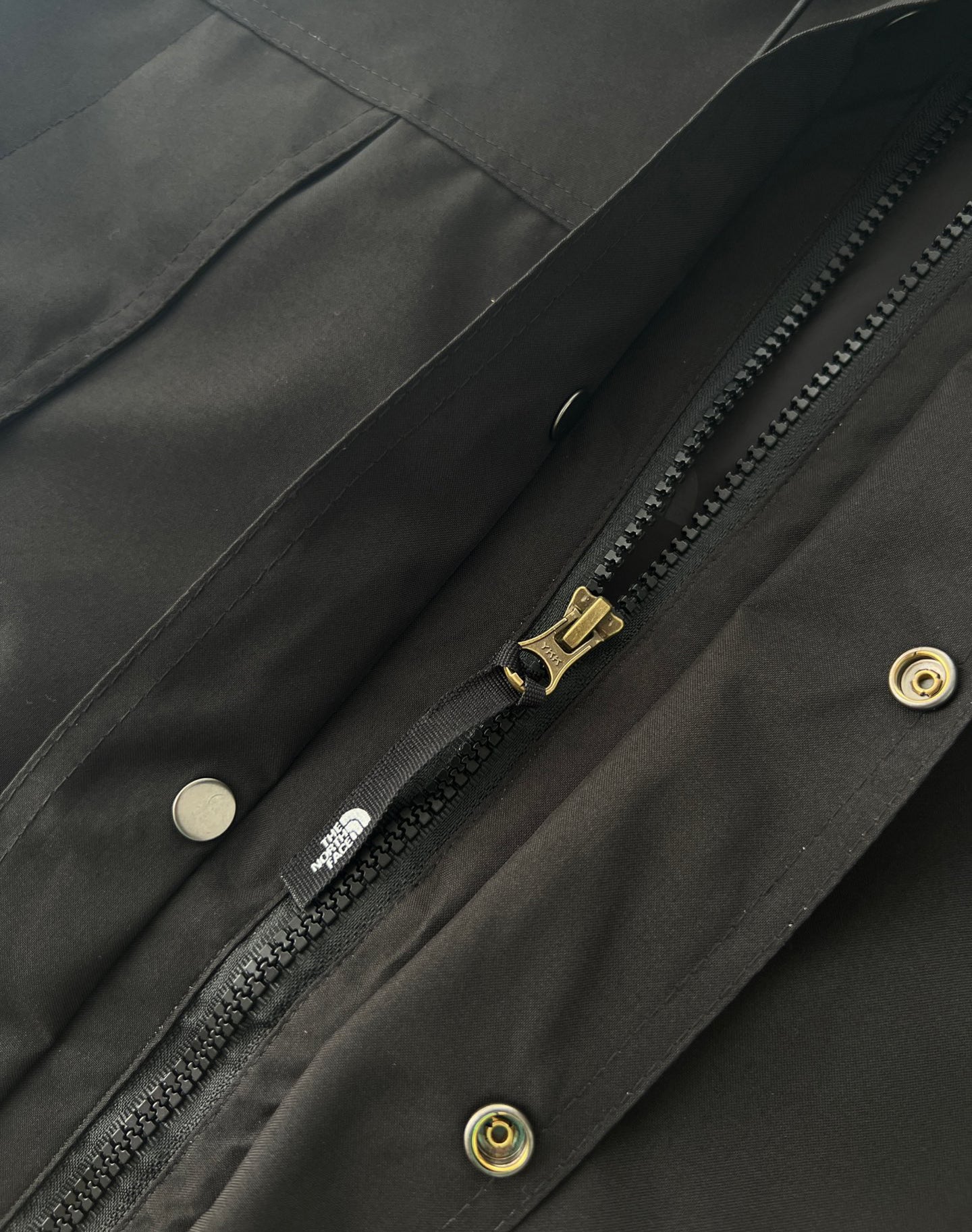 THE NORTH FACE MOUNTAIN LIGHT JACKET GORE-TEX 北臉防水透氣夾克