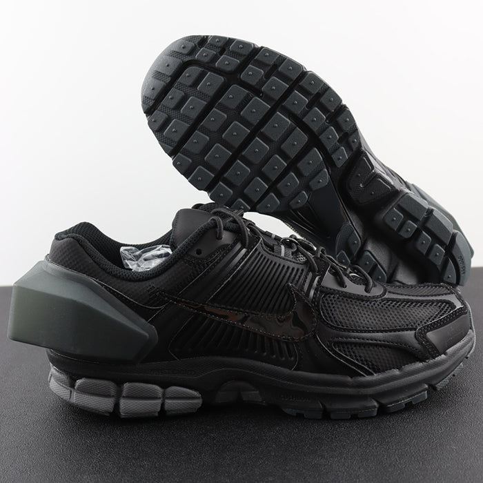 A-Cold-Wall x Nike Air Zoom Vomero 5 黑色機能運動鞋