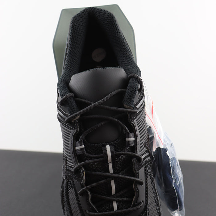 A-Cold-Wall x Nike Air Zoom Vomero 5 黑色機能運動鞋