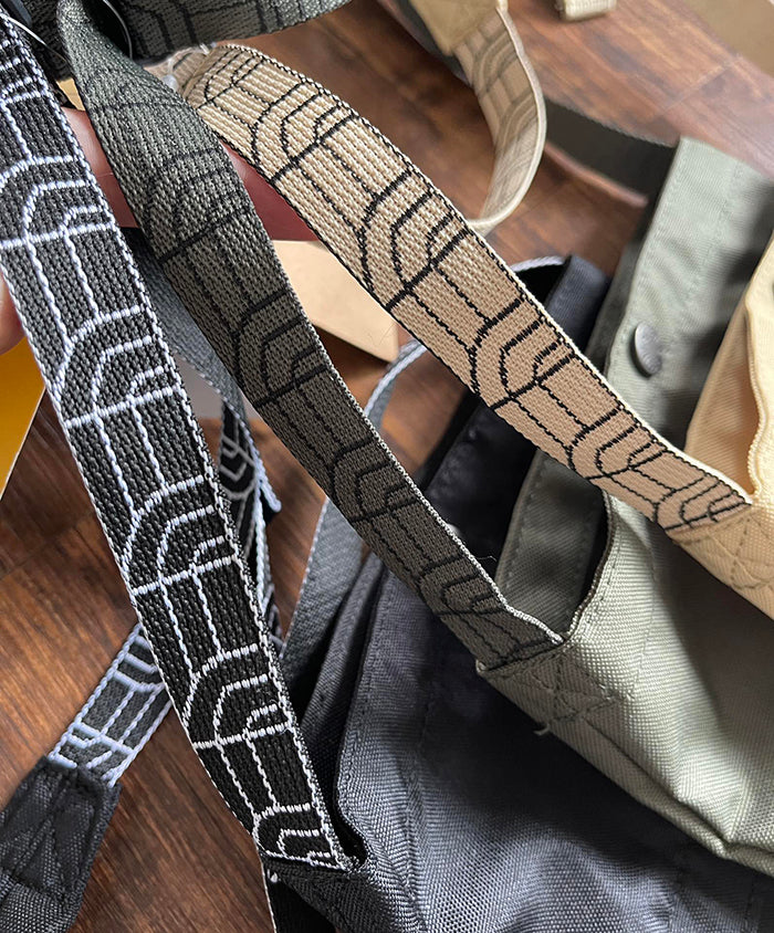THE NORTH FACE 北臉輕量尼龍斜跨包