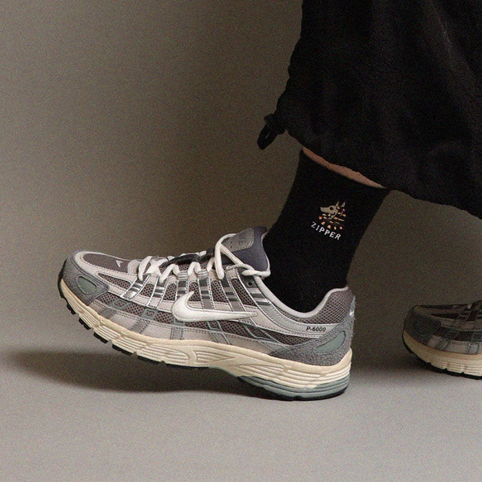 NIKE P-6000 FN7509-029 復古運動鞋-礦石灰