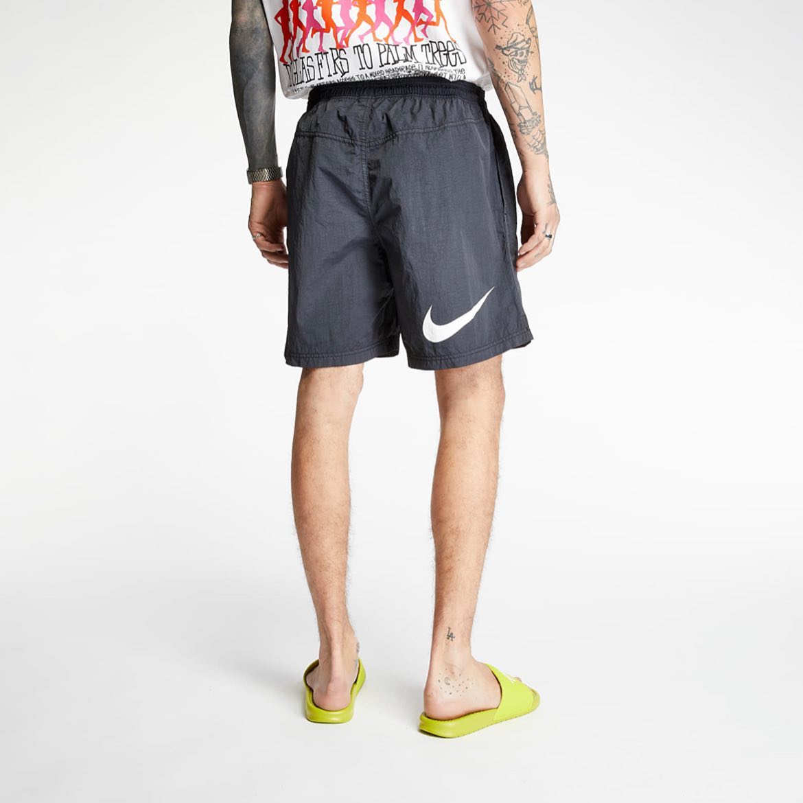 STUSSY x NIKE 夏季水陸短褲