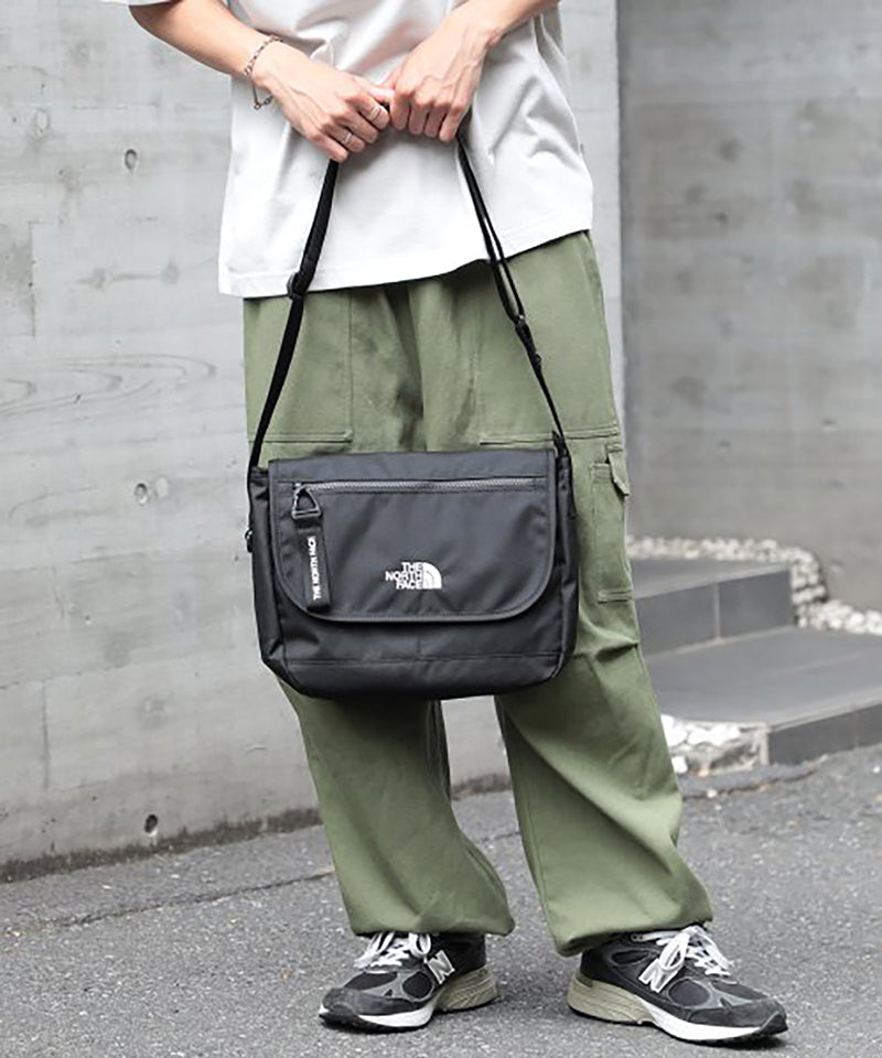 THE NORTH FACE 北臉白標郵差包