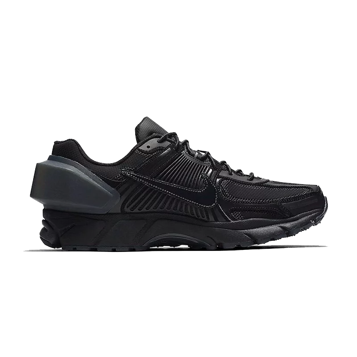 A-Cold-Wall x Nike Air Zoom Vomero 5 黑色機能運動鞋