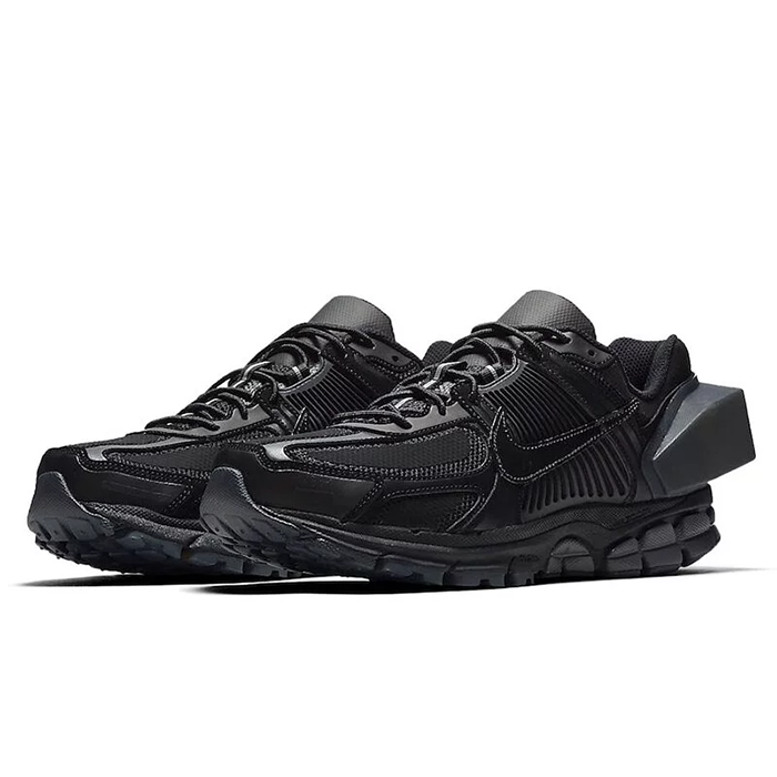 A-Cold-Wall x Nike Air Zoom Vomero 5 黑色機能運動鞋