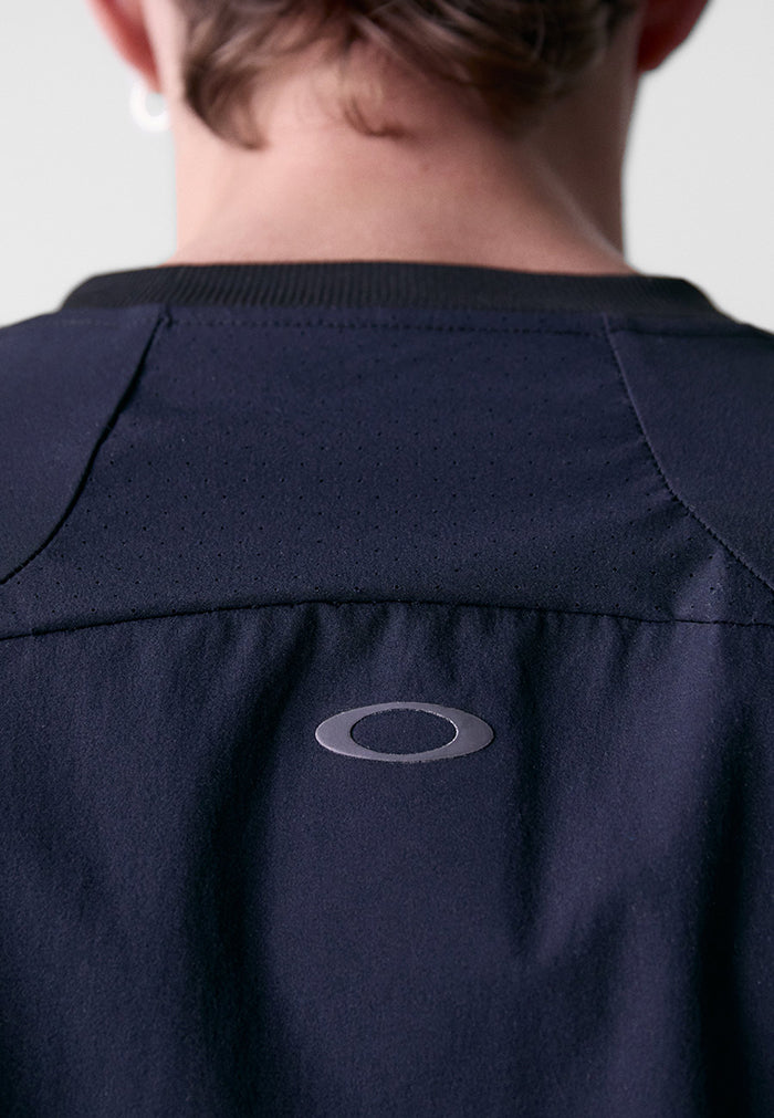 OAKLEY LATITUDE ARC TEE 機能短袖T恤
