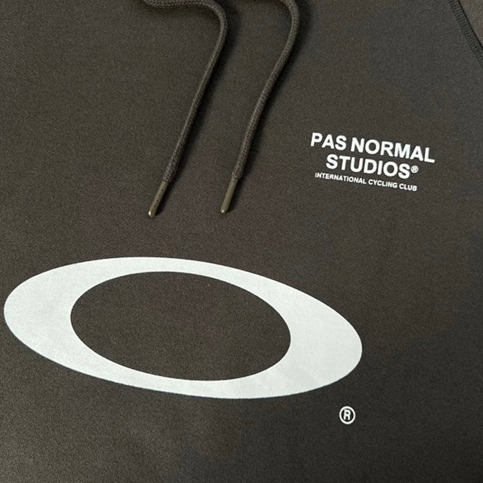 OAKLEY x PAS NORMAL STUDIOS Off-Race 刷毛連帽上衣