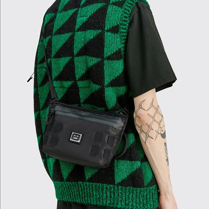 Acne Studios 肩背斜跨尼龍小方包 - VANASH