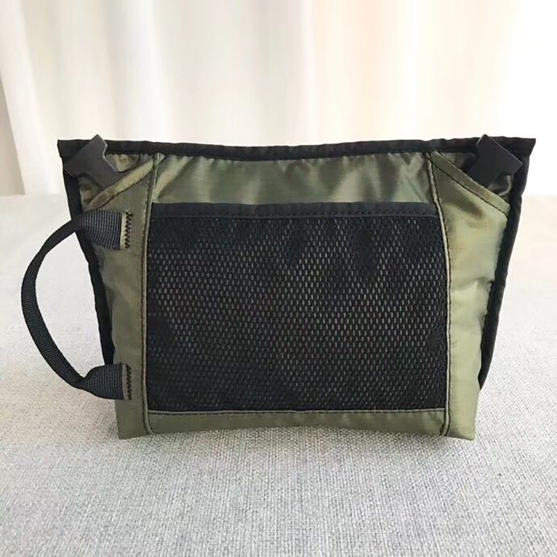 Acne Studios 肩背斜跨尼龍小方包 - VANASH