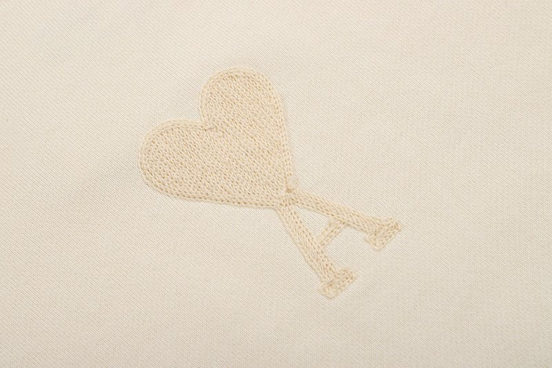 AMI PARIS 紅色大愛心刺繡連帽衛衣 - VANASH
