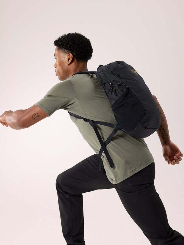 ARC'TERYX Mantis 16L 始祖鳥多功能後背包 - VANASH