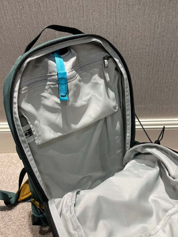 ARC'TERYX Mantis 16L 始祖鳥多功能後背包 - VANASH