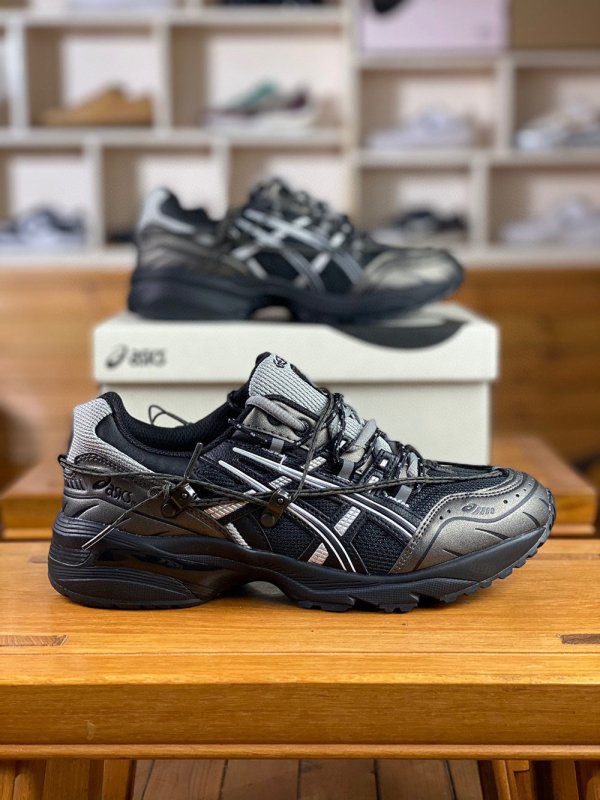 ASICS x ANDERSSON BELL GEL-1090 聯名運動鞋-黑銀 - VANASH
