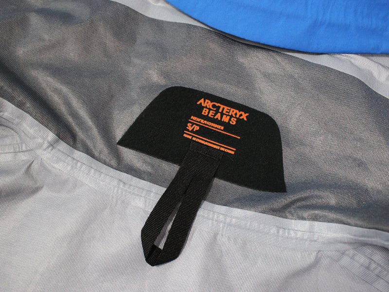 BEAMSx ARC'TERYX 始祖鳥聯名款連帽風衣硬殼衝鋒衣 - VANASH