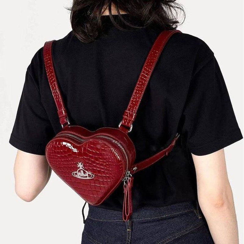 Vivienne Westwood 鱷魚壓紋迷你愛心背包