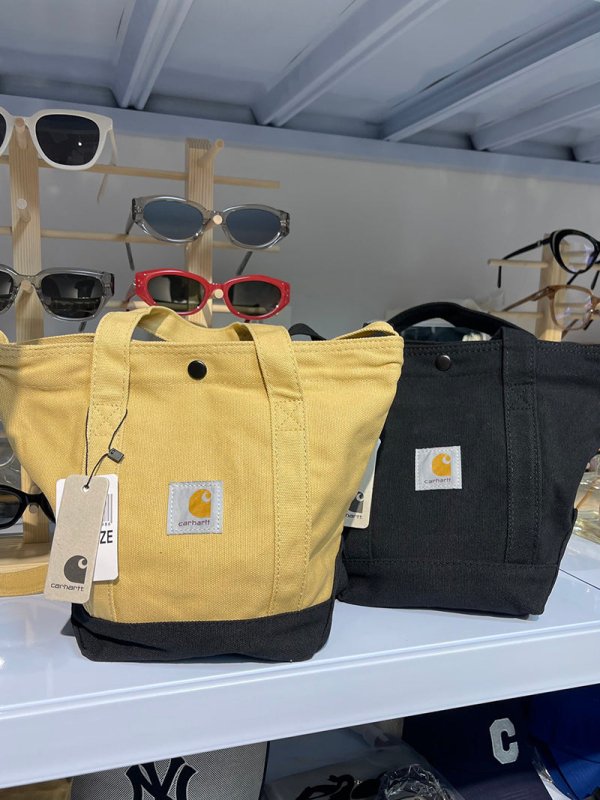Carhartt WIP 卡哈特斜跨包 - VANASH