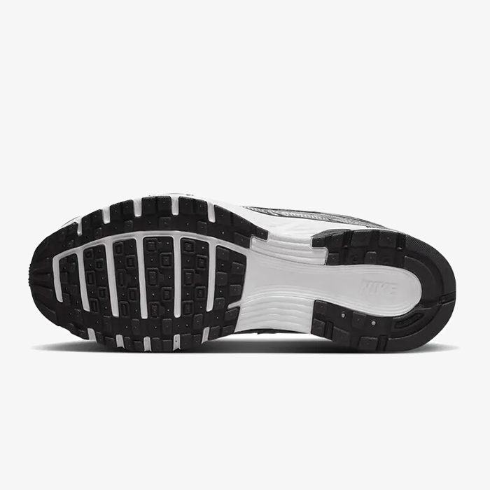 NIKE P-6000 CN0149-001 復古運動鞋-金屬銀