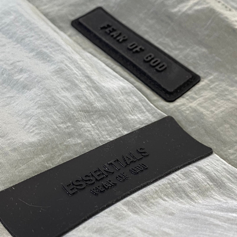 Fear of God ESSENTIALS 尼龍軟殼夾克 - VANASH