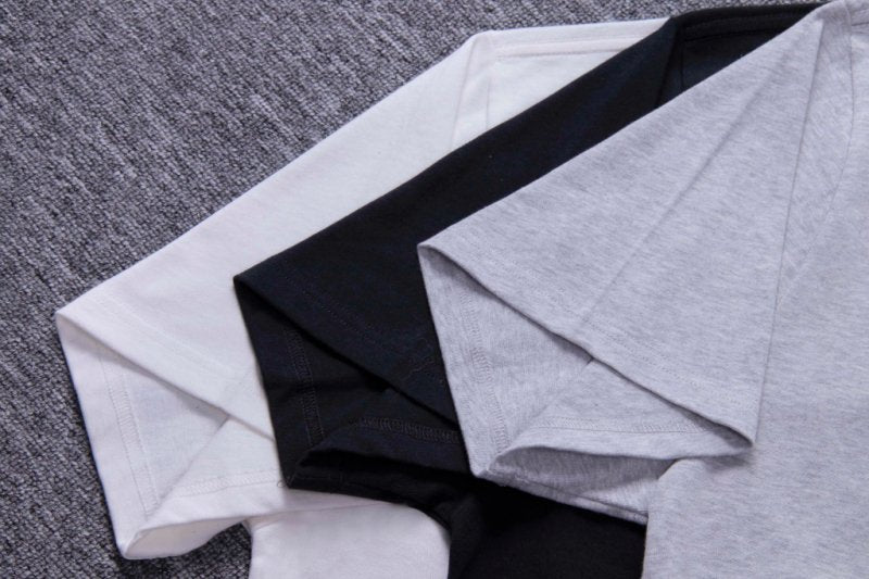 FEAR OF GOD ESSENTIALS 洛杉磯限定反光LOGO短袖T恤 - VANASH