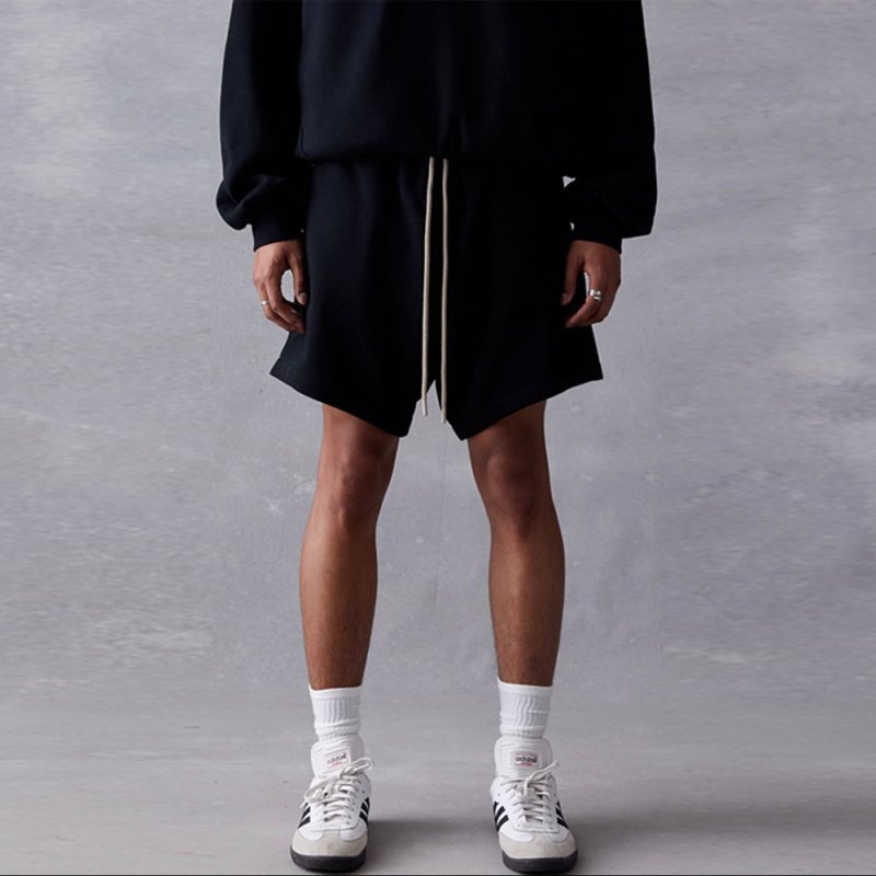 FEAR OF GOD ESSENTIALS SWEAT SHORT 植絨LOGO抽繩短褲 - VANASH
