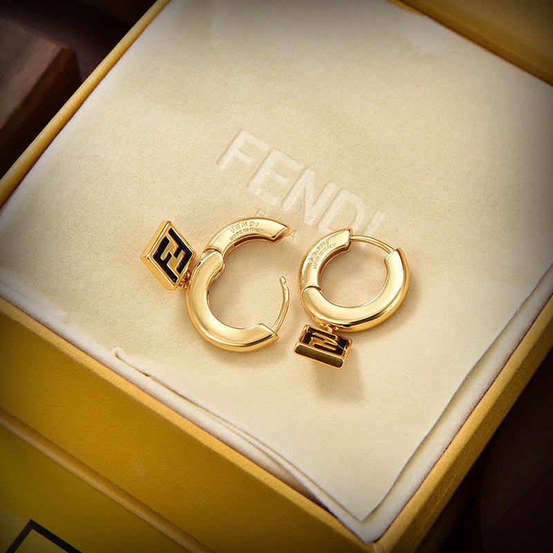FENDI 金色圈形FF墜飾耳環 - VANASH