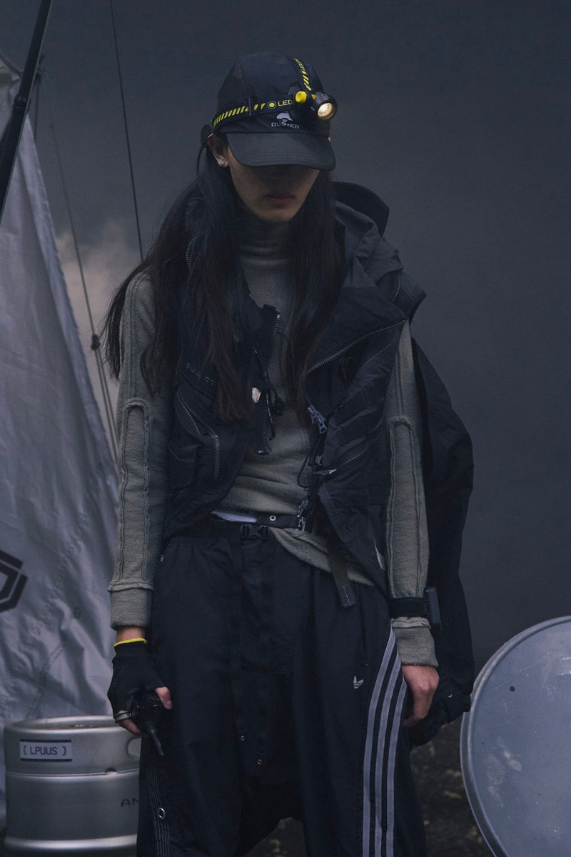Adidas Originals x Hamcus 解構按扣側幅運動長褲