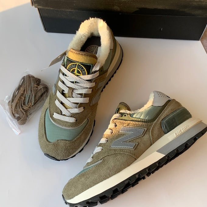 - 全新特價 - New Balance 574 x Stone Island 石頭島聯名 U574LGST (42.5)