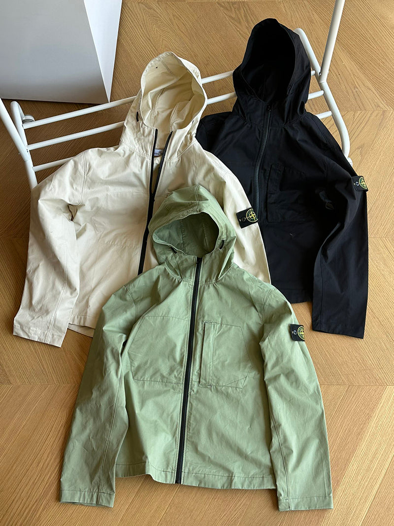 STONE ISLAND 石頭島輕量連帽外套