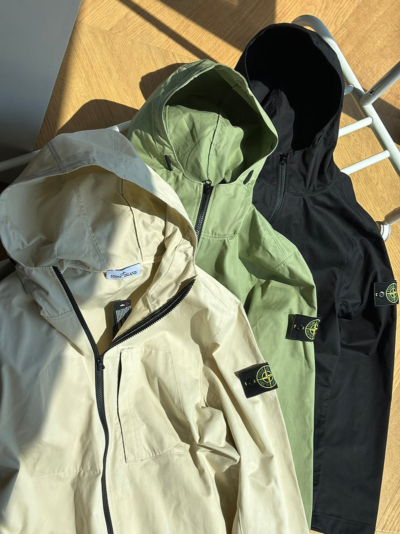 STONE ISLAND 石頭島輕量連帽外套