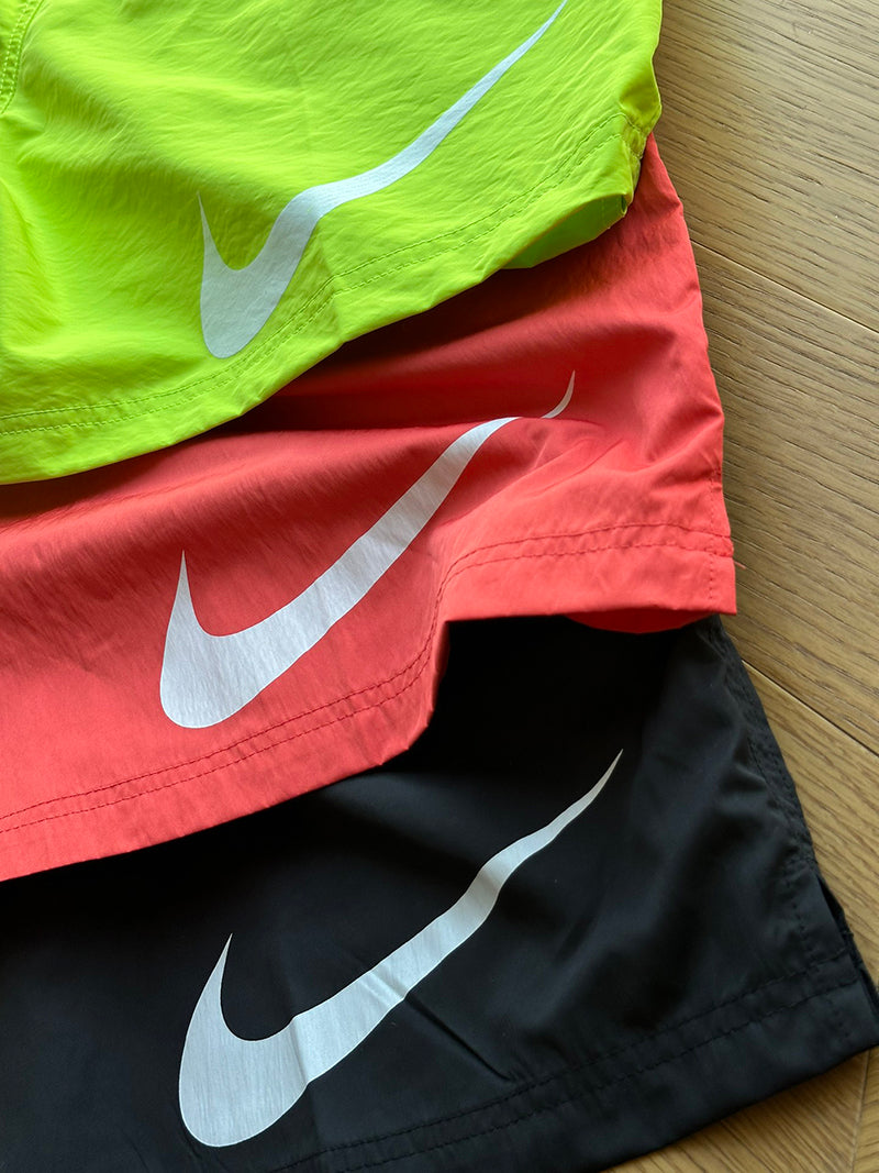 STUSSY x NIKE 夏季水陸短褲