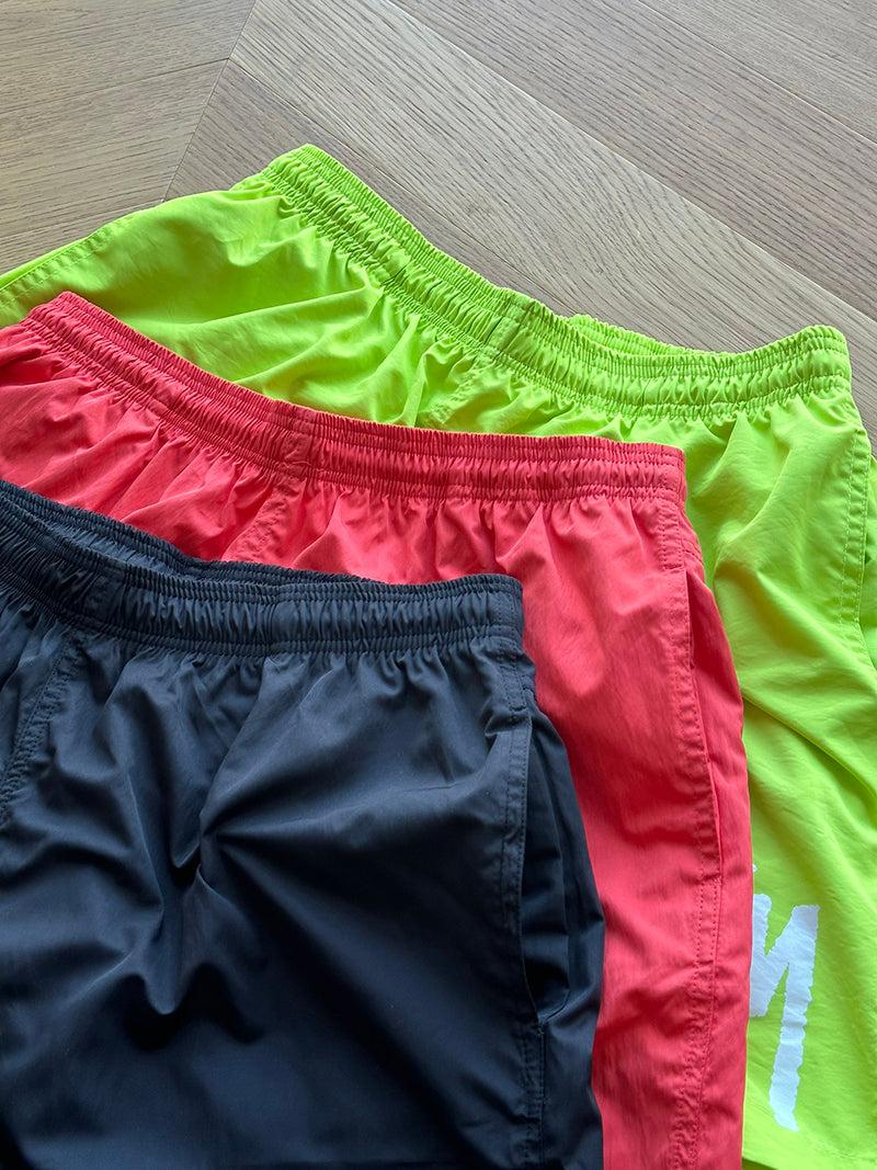 STUSSY x NIKE 夏季水陸短褲