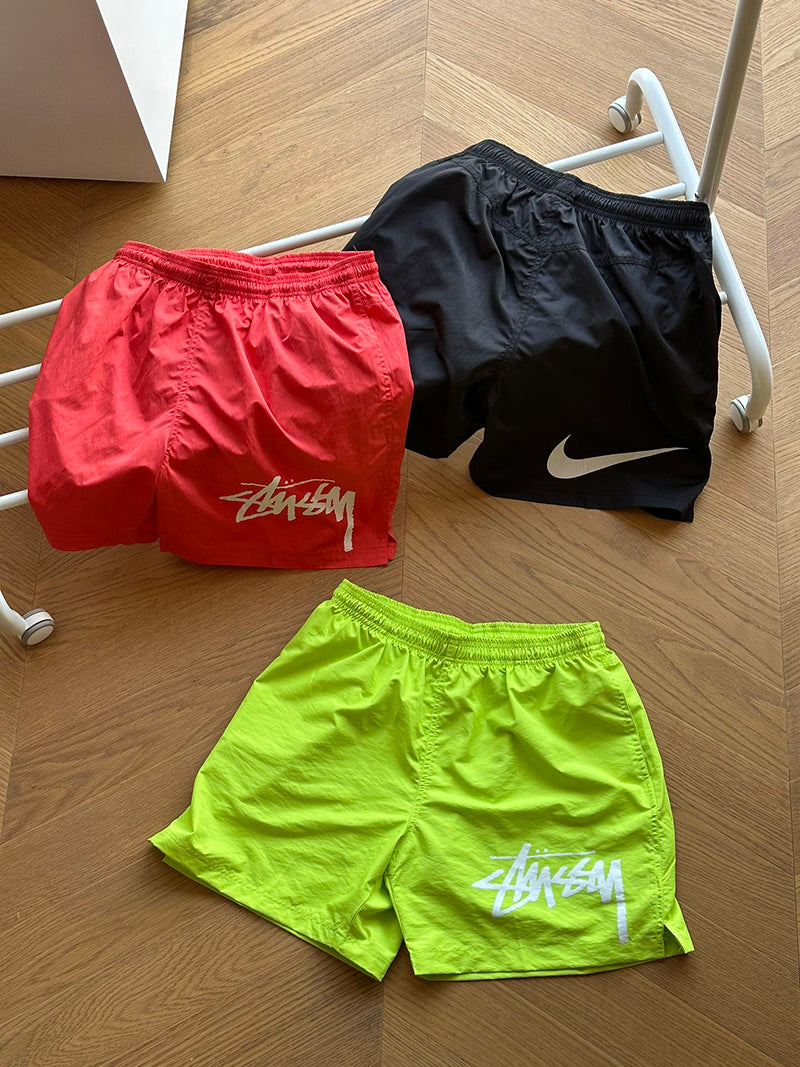 STUSSY x NIKE 夏季水陸短褲