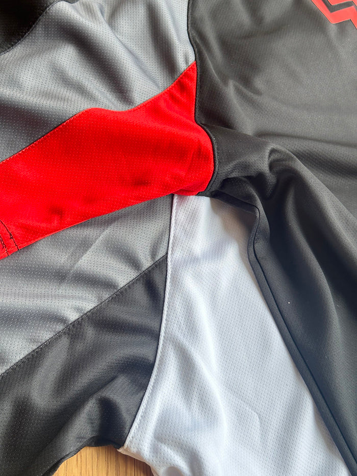 SUPREME x DUCATI SS24 SOCCER JERSEY 足球短袖T恤