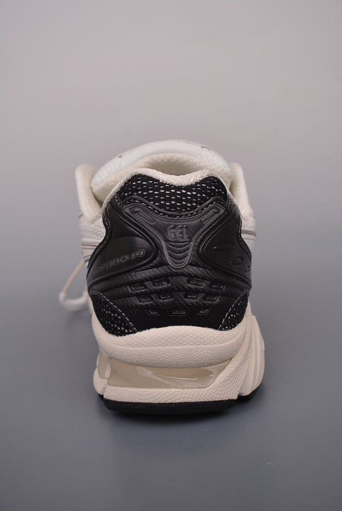 UNAFFECTED x ASICS Gel Kayano 14 白/黑