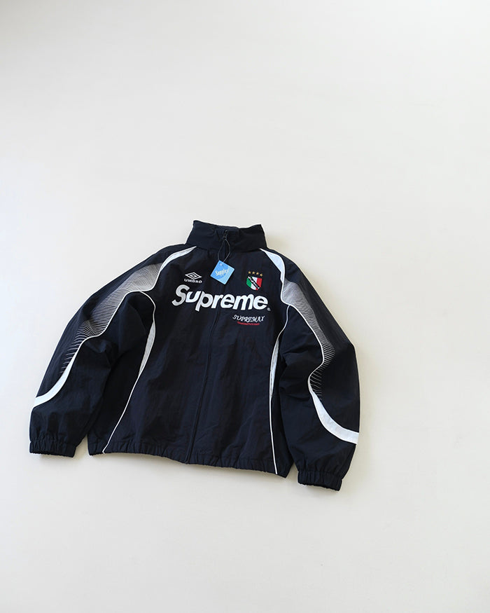 Supreme x Umbro 防水運動夾克
