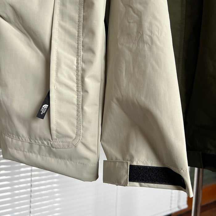 The North Face Classic Camper On Ball 連帽風衣外套