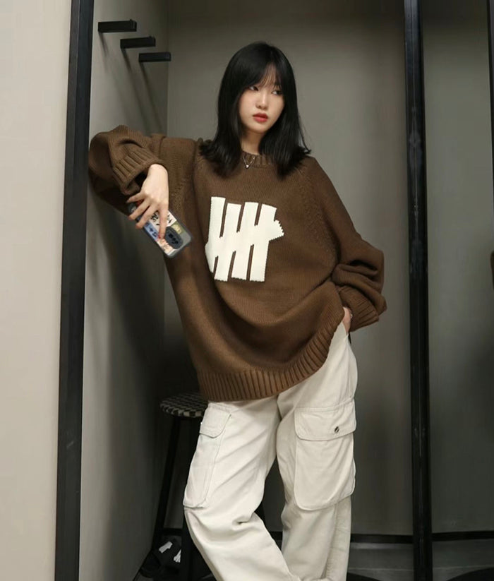 UNDEFEATED 5 Strike Crewneck 撞色線嵌針織衫