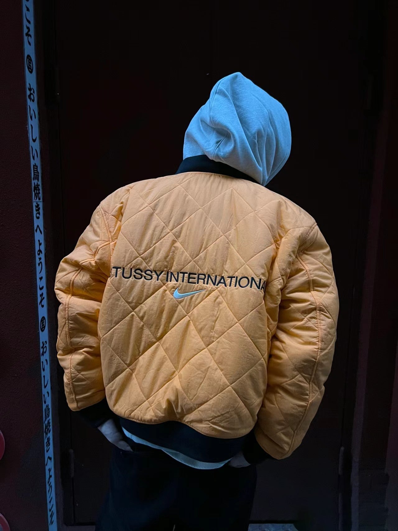 STUSSY x NIKE 聯名雙面穿衍縫鋪棉夾克