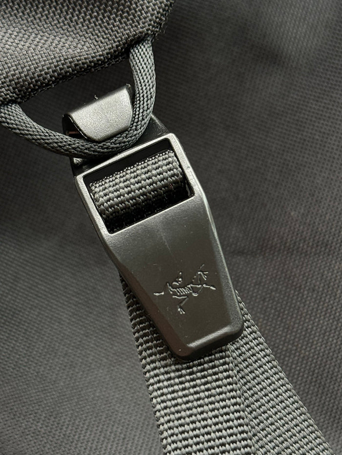 ARC’TERYX Mantis 20L Backpack 始祖鳥多功能背包