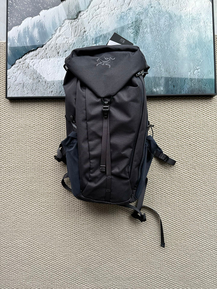 ARC’TERYX Mantis 20L Backpack 始祖鳥多功能背包