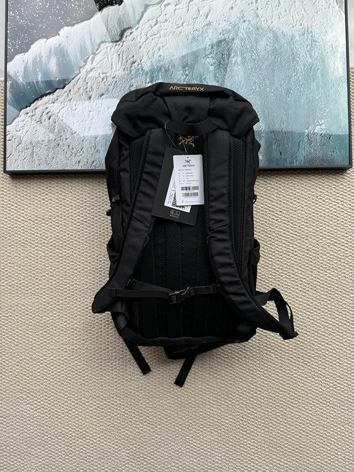 ARC’TERYX Mantis 20L Backpack 始祖鳥多功能背包